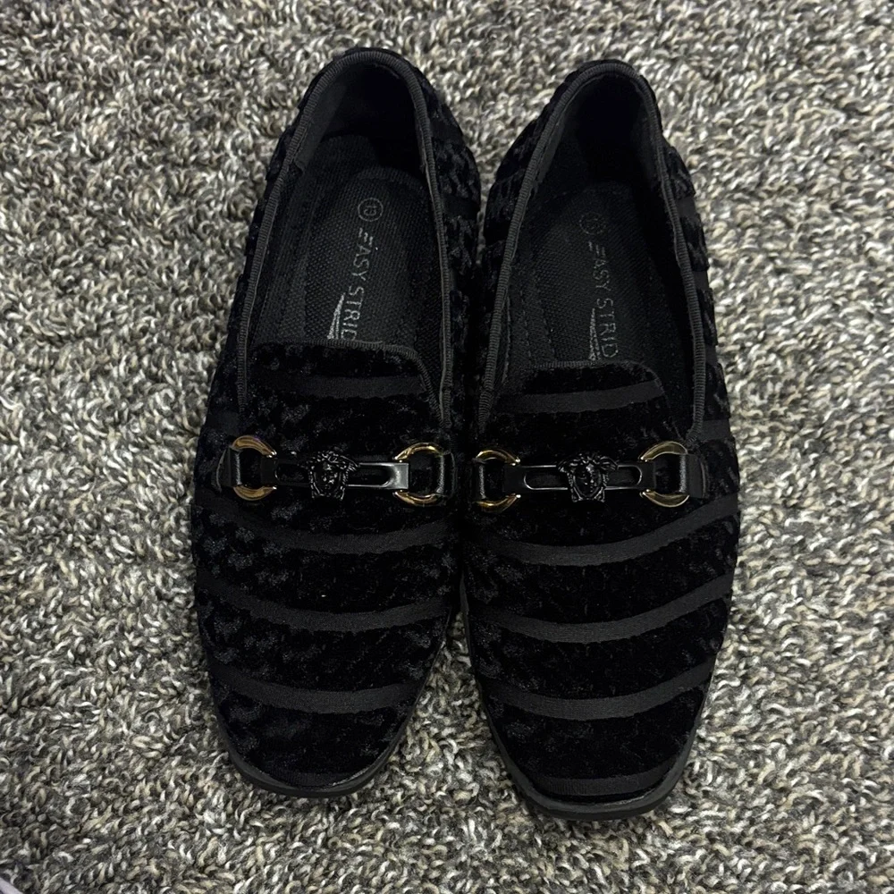 Boys Easy Street Black Loafers